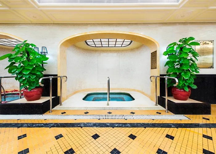 Harbourview Hotel 4*