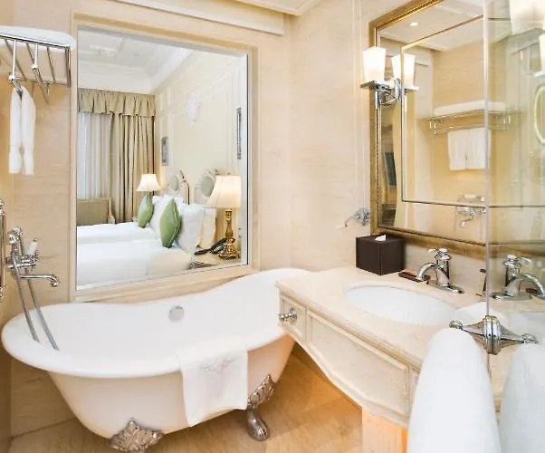 Harbourview 4*